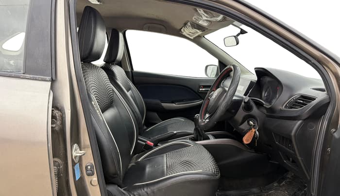 2019 Maruti Baleno DELTA PETROL 1.2, Petrol, Manual, 45,327 km, Right Side Front Door Cabin