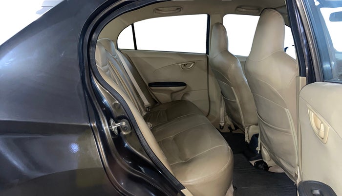 2015 Honda Amaze 1.2L I-VTEC S, Petrol, Manual, 35,930 km, Right Side Rear Door Cabin