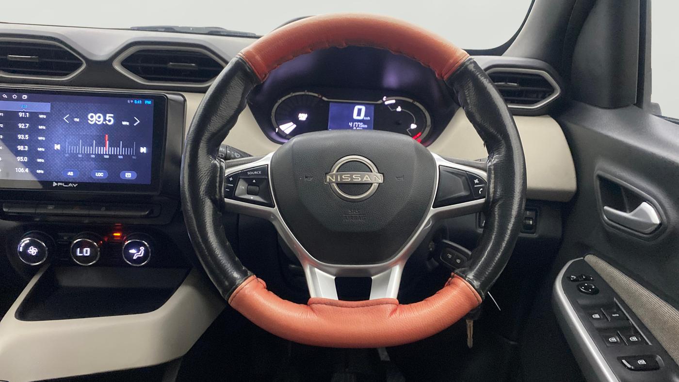 2023 Nissan MAGNITE XL, Petrol, Manual, 41,774 km, Steering Wheel Close Up