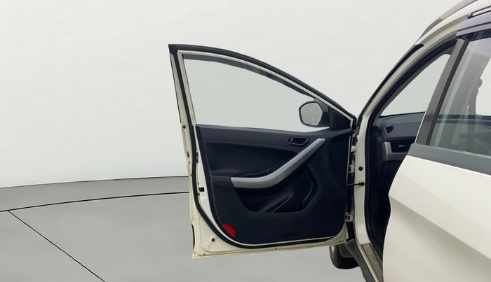 2020 Tata NEXON XM PETROL, Petrol, Manual, 75,060 km, LHS Front Door