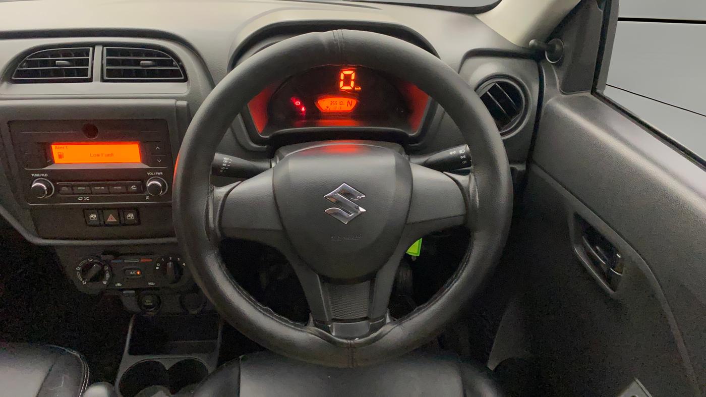 2023 Maruti Alto K10 VXI AMT, Petrol, Automatic, 35,465 km, Steering Wheel Close Up