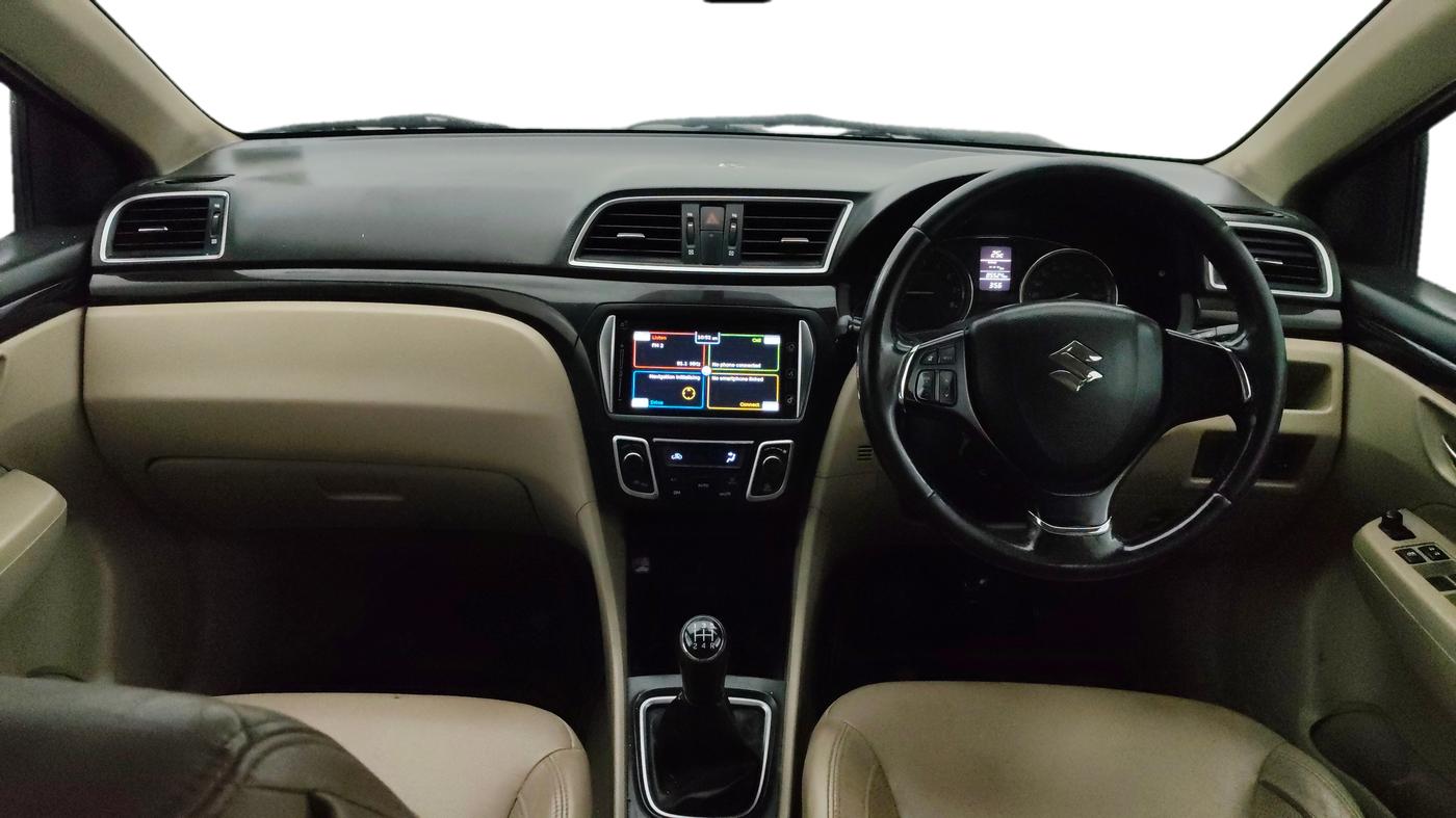 2016 Maruti Ciaz ZXI+, Petrol, Manual, 85,524 km, Dashboard