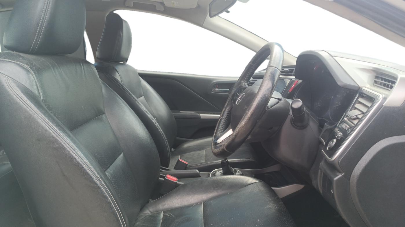 2016 Honda City 1.5L I-VTEC VX (O) MT, Petrol, Manual, 57,967 km, Right Side Front Door Cabin