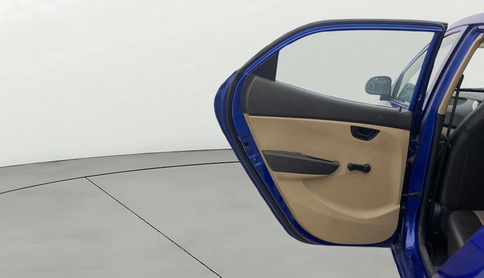 2015 Hyundai Eon MAGNA +, Petrol, Manual, 57,244 km, LHS Rear Door