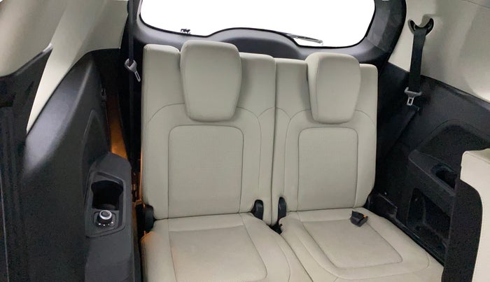 2023 Tata Safari XZ PLUS, Diesel, Manual, 46,577 km, Third Seat Row ( optional )