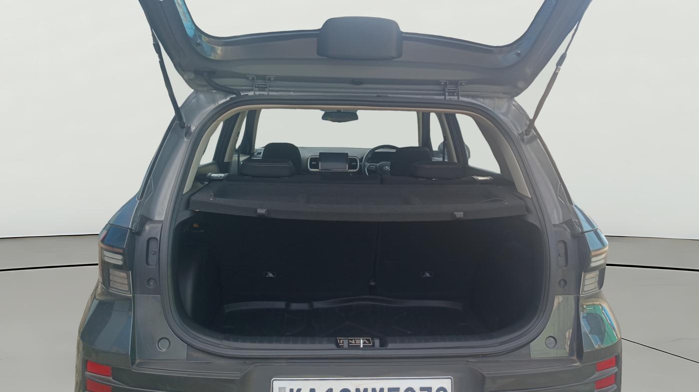 2022 Hyundai VENUE SX 1.2 PETROL, Petrol, Manual, 33,977 km, Boot Open Zoomed View