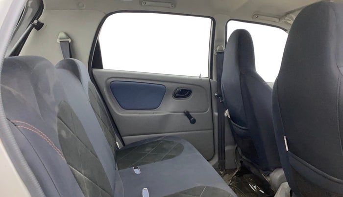 2014 Maruti Alto K10 VXI, Petrol, Manual, 13,152 km, Right Side Rear Door Cabin