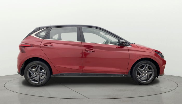 2022 Hyundai NEW I20 SPORTZ 1.2 MT, Petrol, Manual, 42,074 km, Right Side View