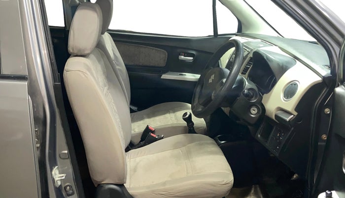 2014 Maruti Wagon R 1.0 VXI, Petrol, Manual, 68,249 km, Right Side Front Door Cabin