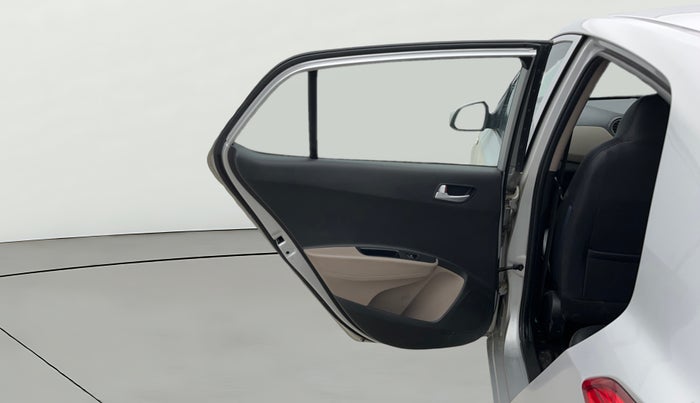 2017 Hyundai Grand i10 SPORTZ 1.2 KAPPA VTVT, Petrol, Manual, 36,339 km, LHS Rear Door