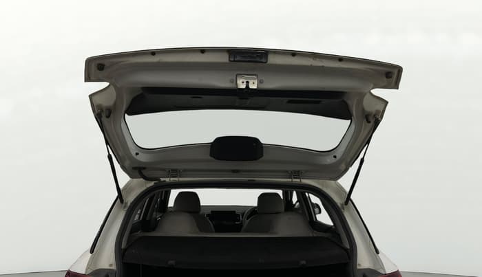 2021 Hyundai VENUE S 1.2, Petrol, Manual, 36,784 km, Boot Door Open