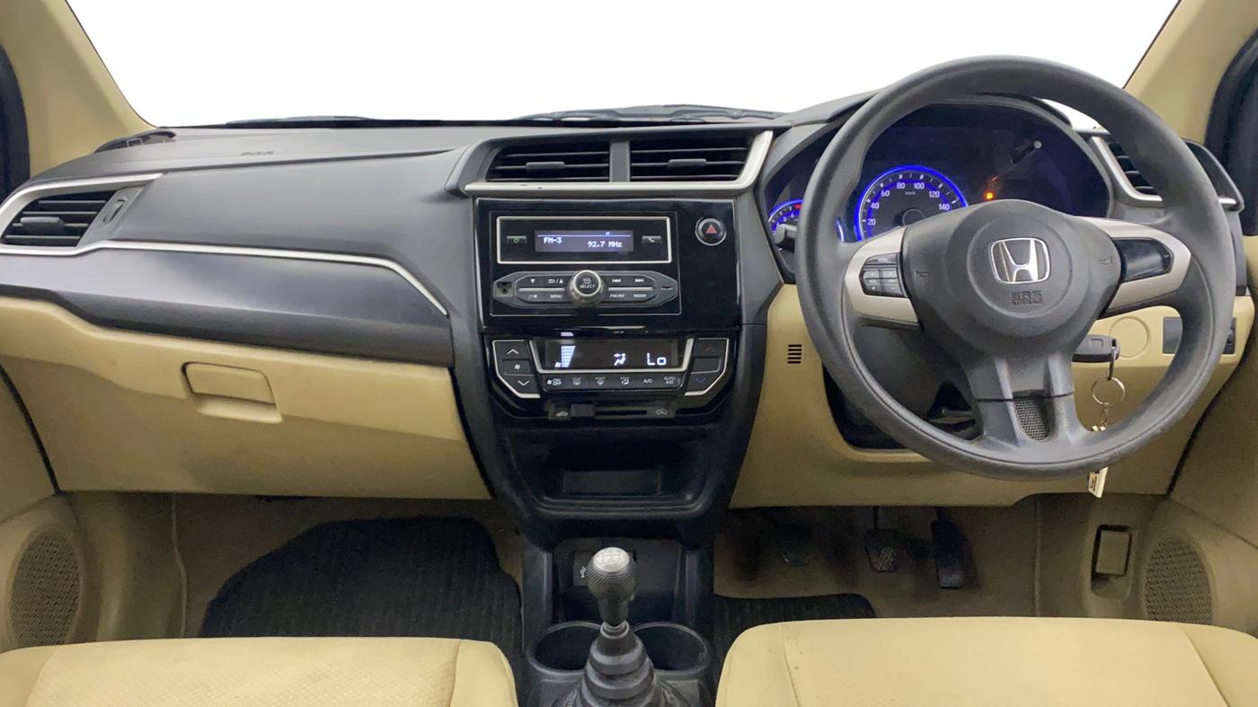 2016 Honda Amaze 1.2L I-VTEC VX, Petrol, Manual, 1,01,044 km, Dashboard