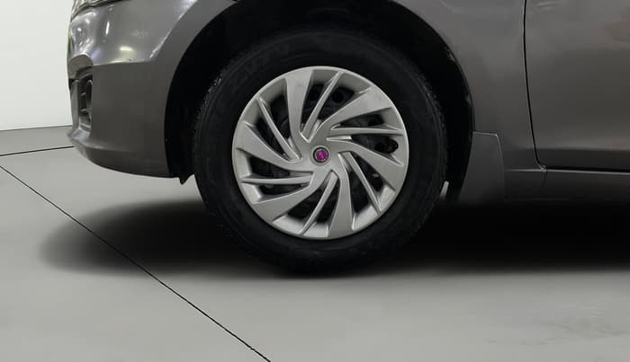 2018 Maruti Ciaz DELTA 1.4 MT PETROL, Petrol, Manual, 53,827 km, Left Front Wheel