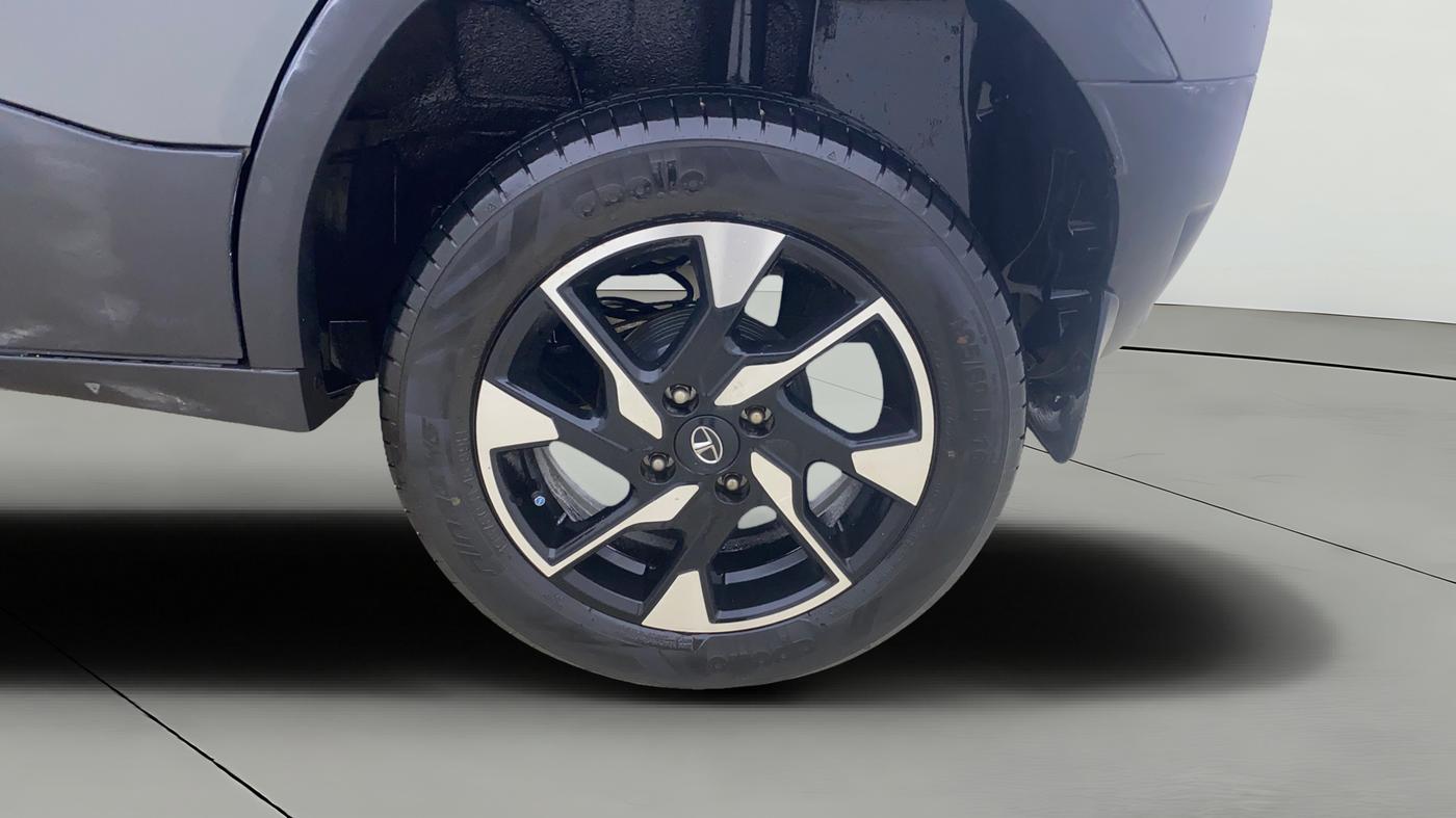 2023 Tata PUNCH CREATIVE  AMT, Petrol, Automatic, 9,189 km, Left Rear Wheel