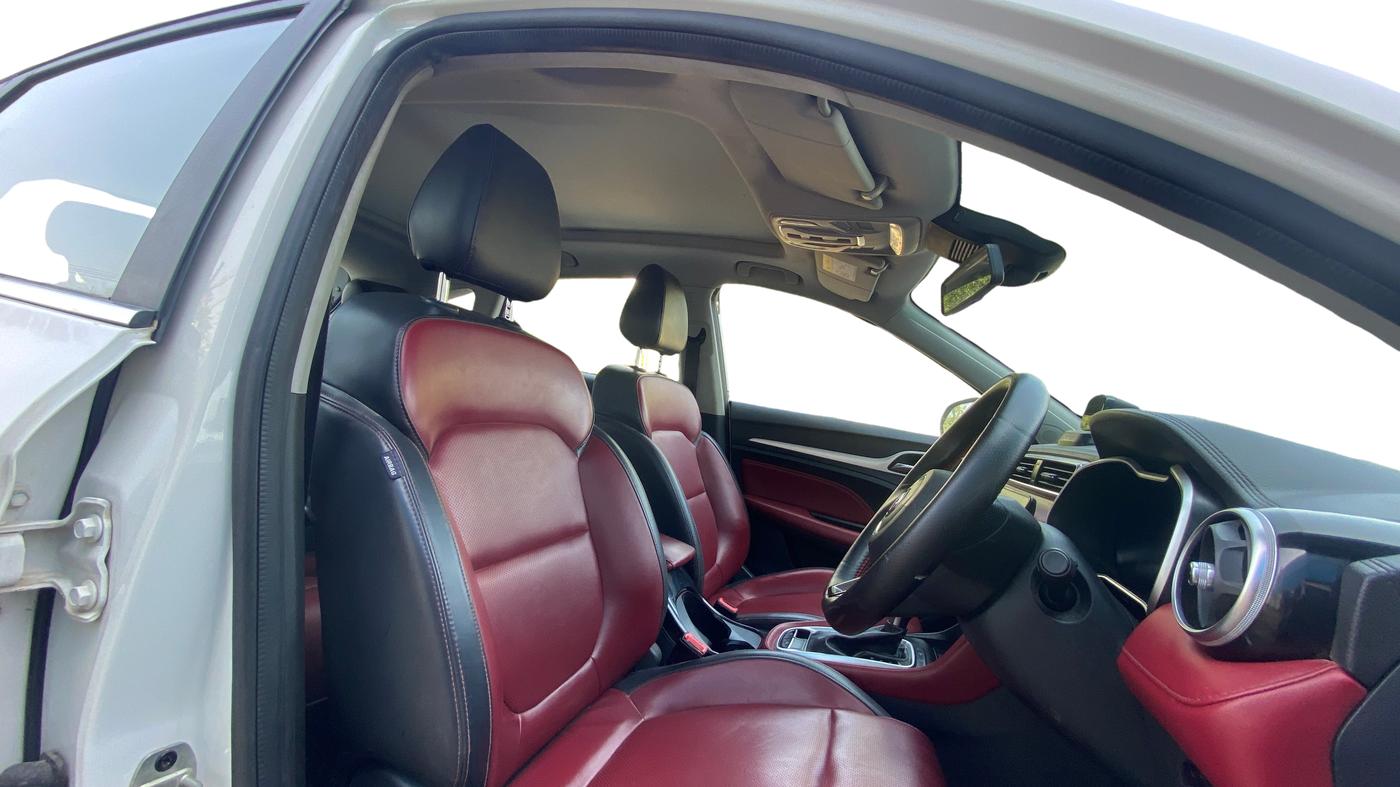 2023 MG ASTOR SHARP 1.5 CVT, Petrol, Automatic, 81,097 km, Right Side Front Door Cabin