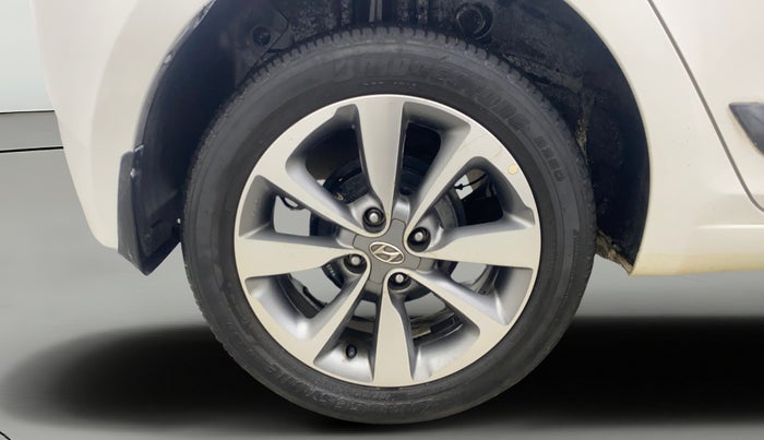 2015 Hyundai Elite i20 SPORTZ 1.4 (O) CRDI, Diesel, Manual, 92,667 km, Right Rear Wheel