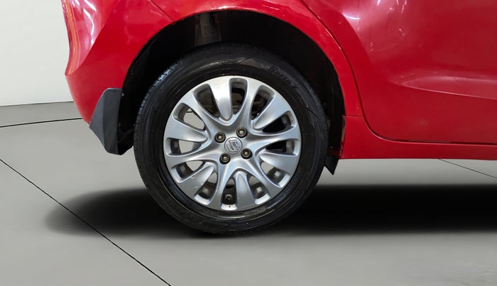 2017 Maruti Baleno ZETA PETROL 1.2, Petrol, Manual, 1,05,591 km, Right Rear Wheel