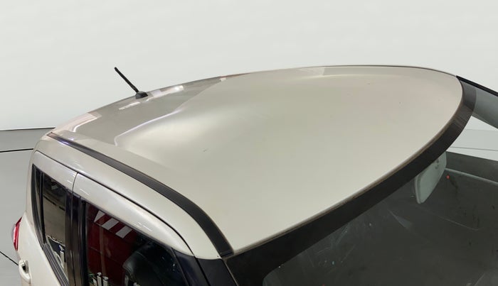 2016 Maruti Swift LXI (O), Petrol, Manual, 60,137 km, Roof