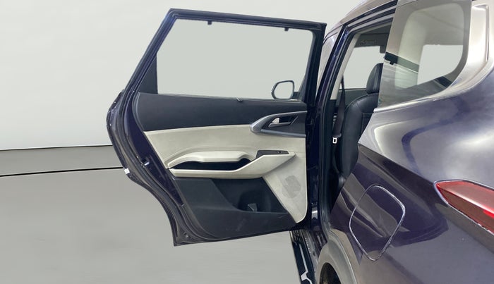 2022 KIA CARENS PRESTIGE PLUS 1.4 PETROL DCT 7 STR, Petrol, Automatic, 49,964 km, LHS Rear Door