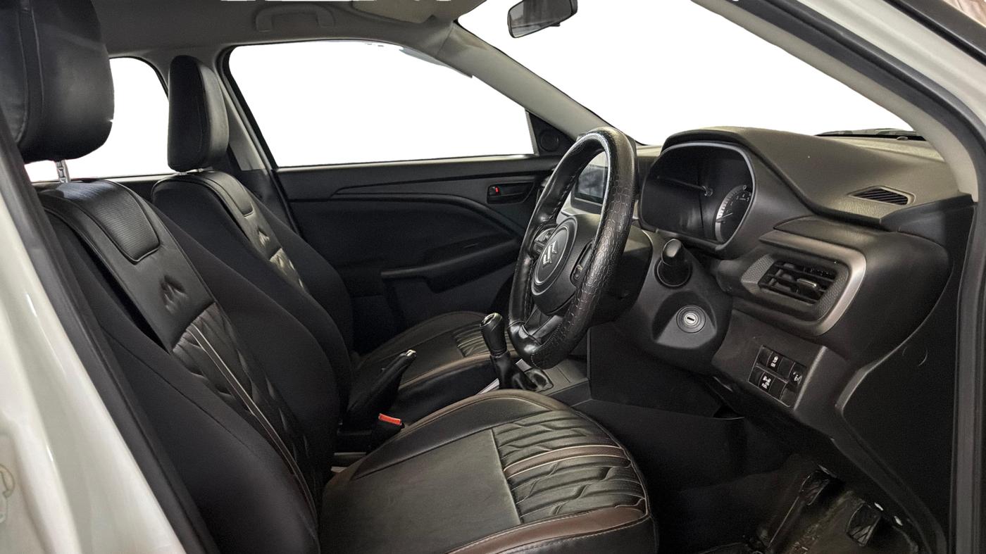 2025 Maruti BREZZA VXI S-CNG, CNG, Manual, 24,286 km, Right Side Front Door Cabin