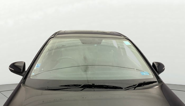 2018 Hyundai Verna 1.6 VTVT SX (O) AT, Petrol, Automatic, 33,196 km, Front Windshield