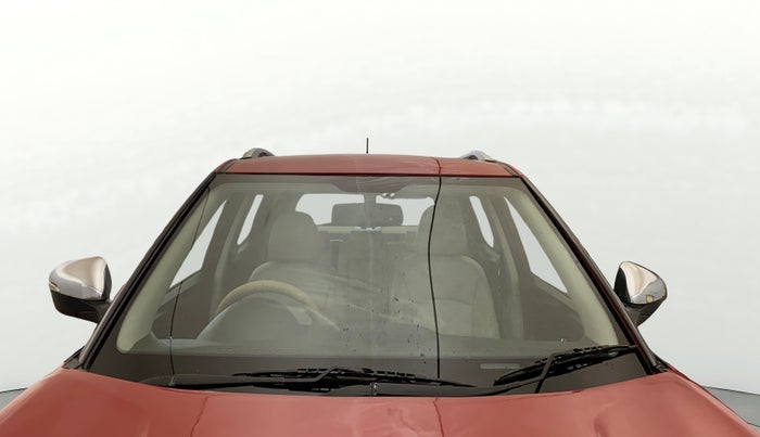 2019 Mahindra XUV300 W8 (O) 1.2 PETROL, Petrol, Manual, 64,322 km, Front Windshield