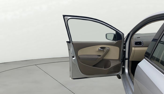 2014 Skoda Rapid 1.5 TDI CR ELEGANCE AT, Diesel, Automatic, 49,586 km, LHS Front Door