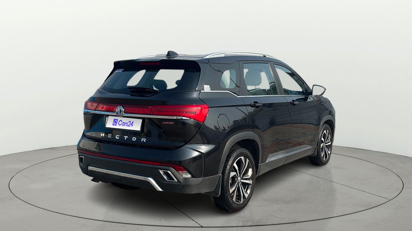 2023 MG HECTOR SAVVY PRO 1.5 TURBO CVT PETROL, Petrol, Automatic, 36,957 km, Right Back Diagonal