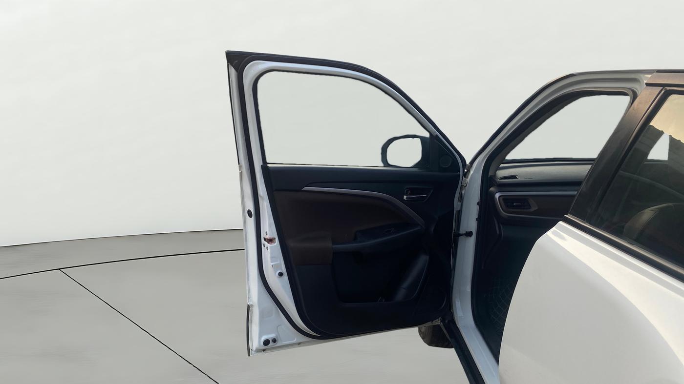 2022 Maruti BREZZA ZXI SMART HYBRID , Petrol, Manual, 1,38,156 km, LHS Front Door