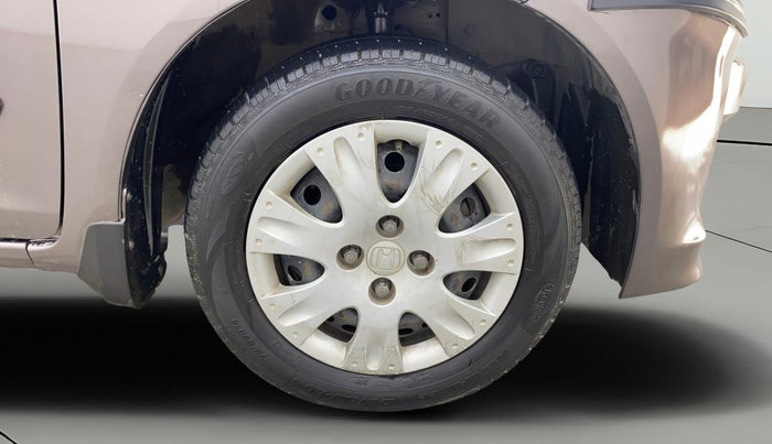 2014 Honda Amaze 1.2L I-VTEC S, Petrol, Manual, 53,943 km, Right Front Wheel