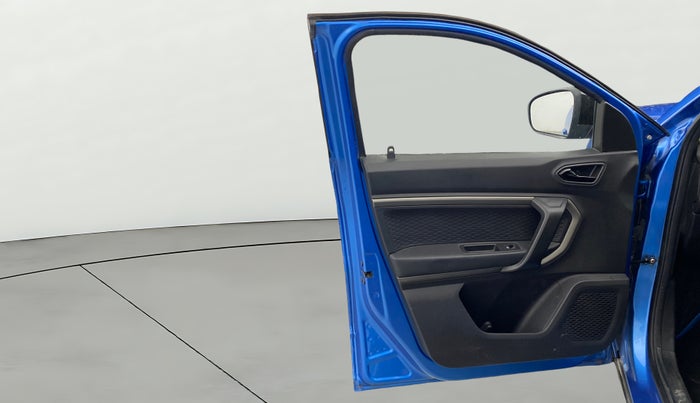 2022 Renault Kiger RXZ TURBO CVT, Petrol, Automatic, 24,574 km, LHS Front Door