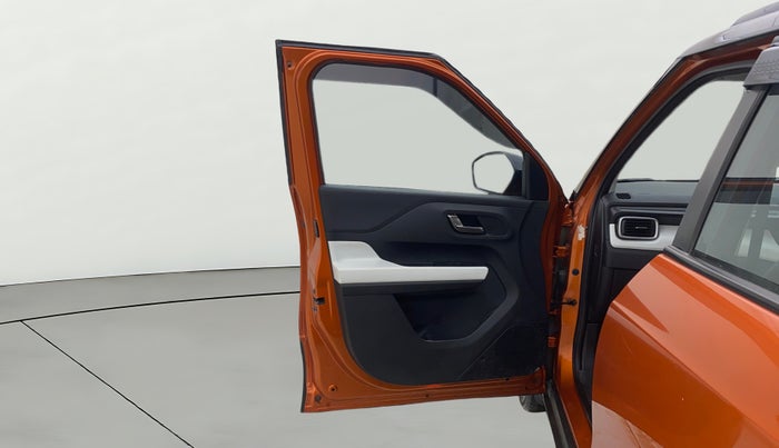 2022 Tata PUNCH CREATIVE  MT, Petrol, Manual, 43,003 km, LHS Front Door