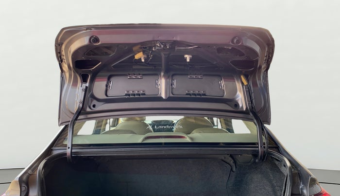 2020 Honda Amaze 1.2L I-VTEC S, Petrol, Manual, 1,01,334 km, Boot Door Open