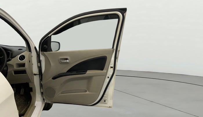 2015 Maruti Celerio VXI, Petrol, Manual, 1,24,023 km, RHS Front Door