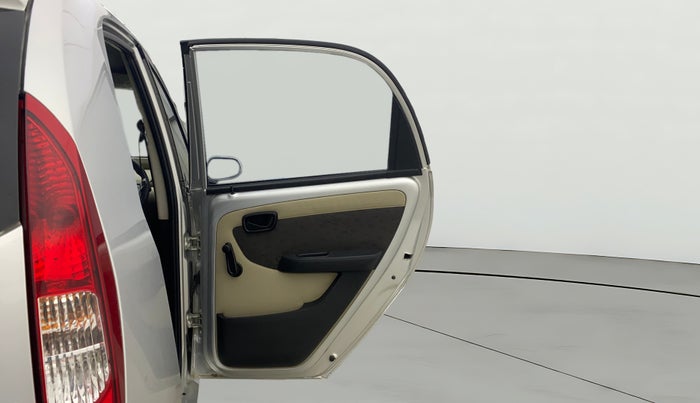 2015 Tata Nano TWIST XT, Petrol, Manual, 26,303 km, RHS Rear Door