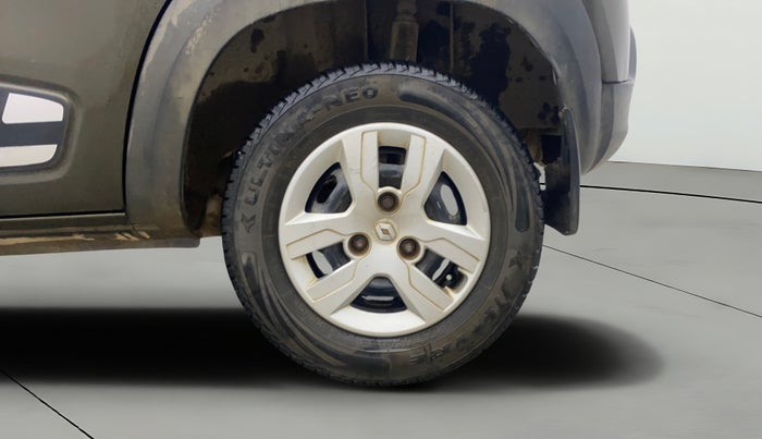 2016 Renault Kwid RXT 1.0, Petrol, Manual, 25,724 km, Left Rear Wheel