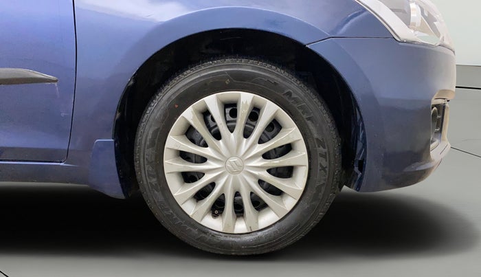 2017 Maruti Ciaz DELTA 1.4 MT PETROL, Petrol, Manual, 63,096 km, Right Front Wheel