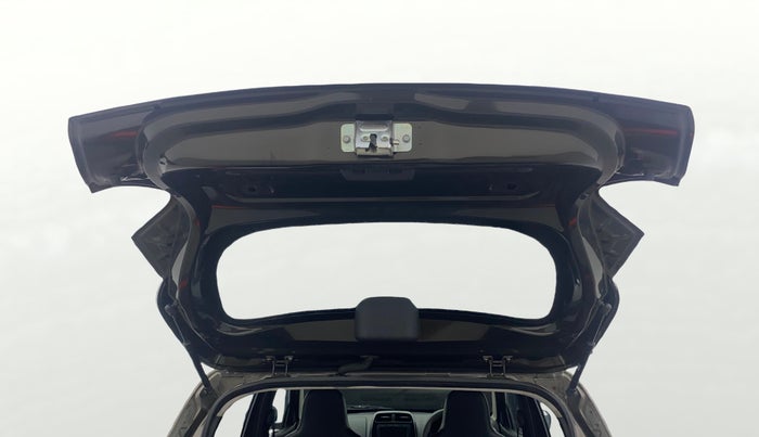 2019 Renault Kwid RXT 0.8 (O), Petrol, Manual, 53,682 km, Boot Door Open