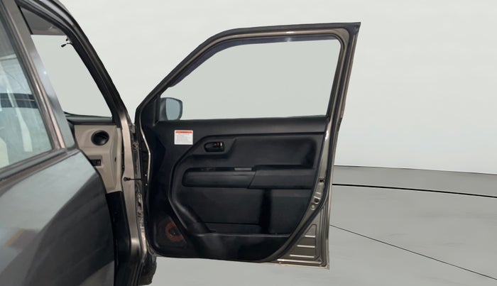 2019 Maruti New Wagon-R LXI CNG 1.0, CNG, Manual, 87,834 km, RHS Front Door