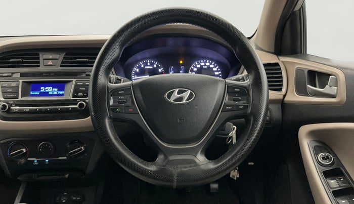 2015 Hyundai Elite i20 MAGNA 1.2, Petrol, Manual, 49,945 km, Steering Wheel Close Up