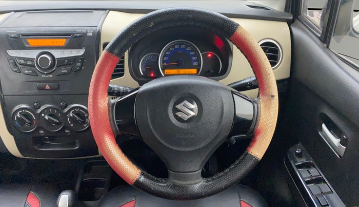 2018 Maruti Wagon R 1.0 VXI + (O) AMT, Petrol, Automatic, 48,749 km, Steering Wheel Close Up