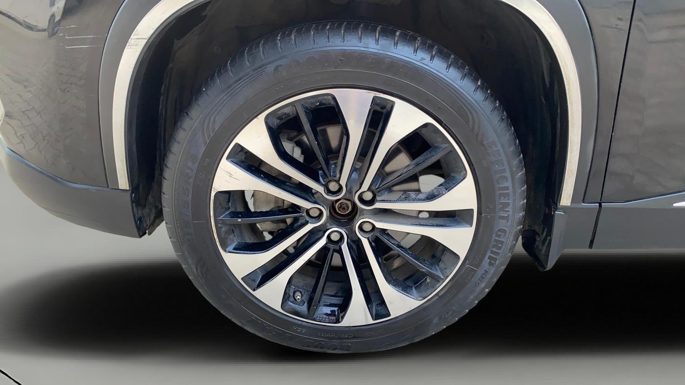 2022 MG HECTOR SHARP 2.0 DIESEL, Diesel, Manual, 33,705 km, Left Front Wheel