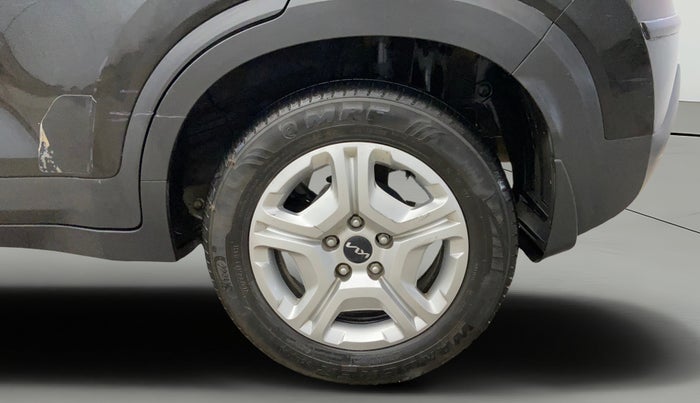 2022 KIA SONET HTK PLUS 1.0 IMT, Petrol, Manual, 57,369 km, Left Rear Wheel