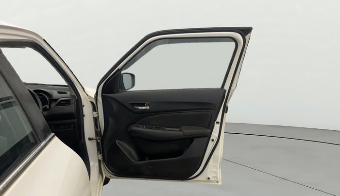 2020 Maruti Swift VXI, Petrol, Manual, 33,785 km, RHS Front Door