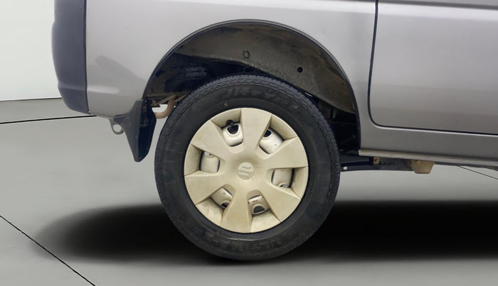 2021 Maruti Eeco 7 STR, Petrol, Manual, 76,991 km, Right Rear Wheel