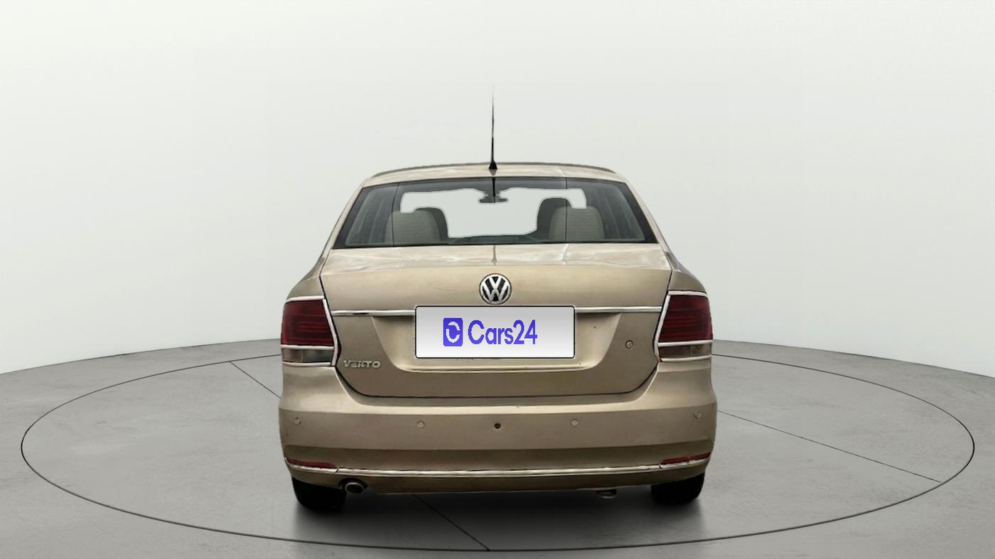 2015 Volkswagen Vento HIGHLINE 1.6 MPI, Petrol, Manual, 67,135 km, Back/Rear