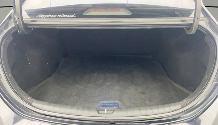 2019 Hyundai Verna 1.6 VTVT SX O, Petrol, Manual, 66,006 km, Boot Open Zoomed View