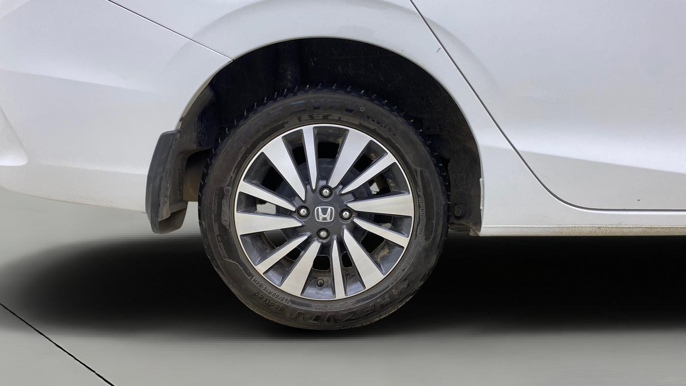 2024 Honda City 1.5L I-VTE V CVT, Petrol, Automatic, 15,496 km, Right Rear Wheel