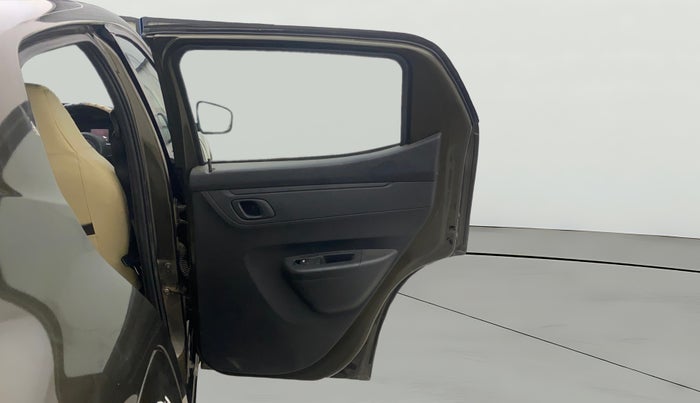 2022 Renault Kwid RXT 1.0 AMT (O), Petrol, Automatic, 24,936 km, RHS Rear Door