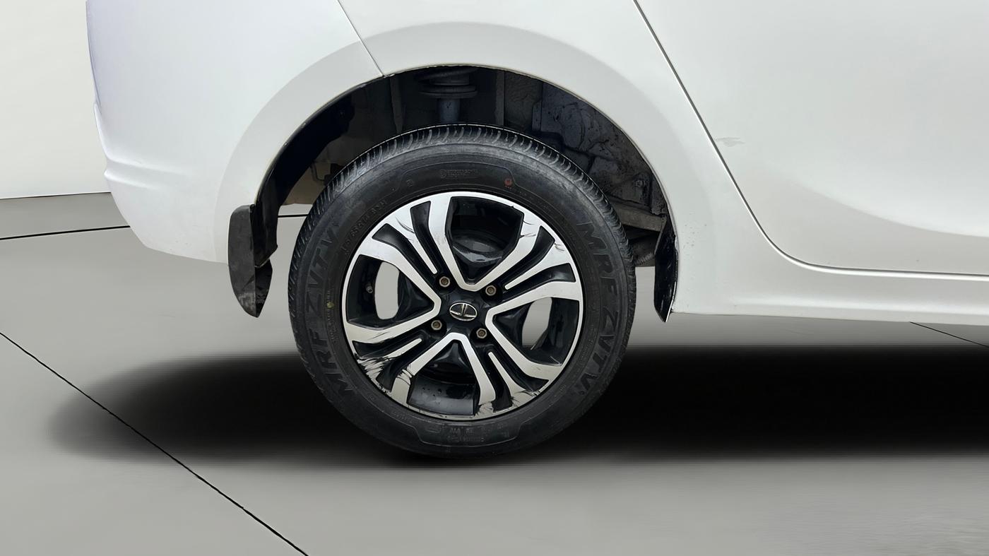 2023 Tata TIGOR XZ PLUS CNG, CNG, Manual, 46,781 km, Right Rear Wheel